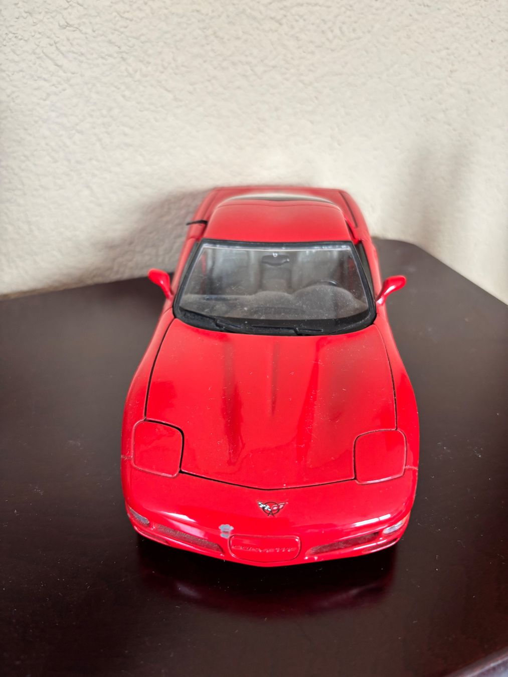 Chevrolet Modellini d'auto: Burago 1/18 Chevrolet Corvette 1997 – Usato da Balsthal venduto da Uroby 3