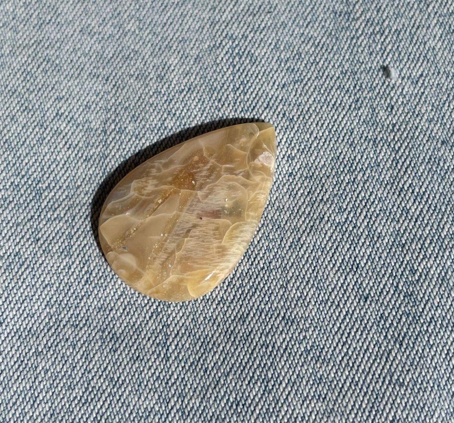 Minerali & Pietre curative: Opal Cabochon    aus Australien Einzelstück Gold - Farben – Nuovo e nell'imballaggio originale da Leuggern venduto da gemshow 1