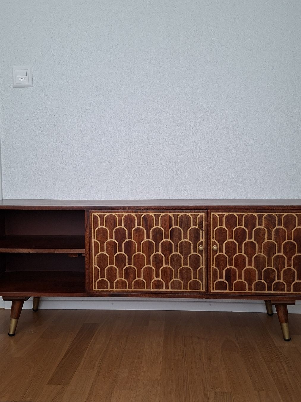 Cassettiere: Kare Design Lowboard Holz mit Muster  – Usato da Emmenbrücke venduto da inVinoVeritas88 2