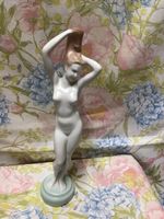 Ältere erotische Porzellan Frauen Figur