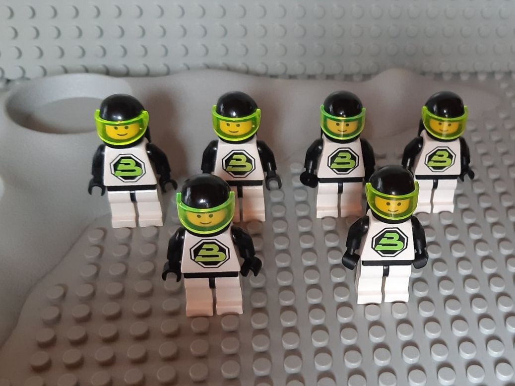 Lego Kit di costruzioni: LEGO Space Minifiguren - Blacktron 2 - sp002 – Usato da Muhen venduto da Legoholic 1