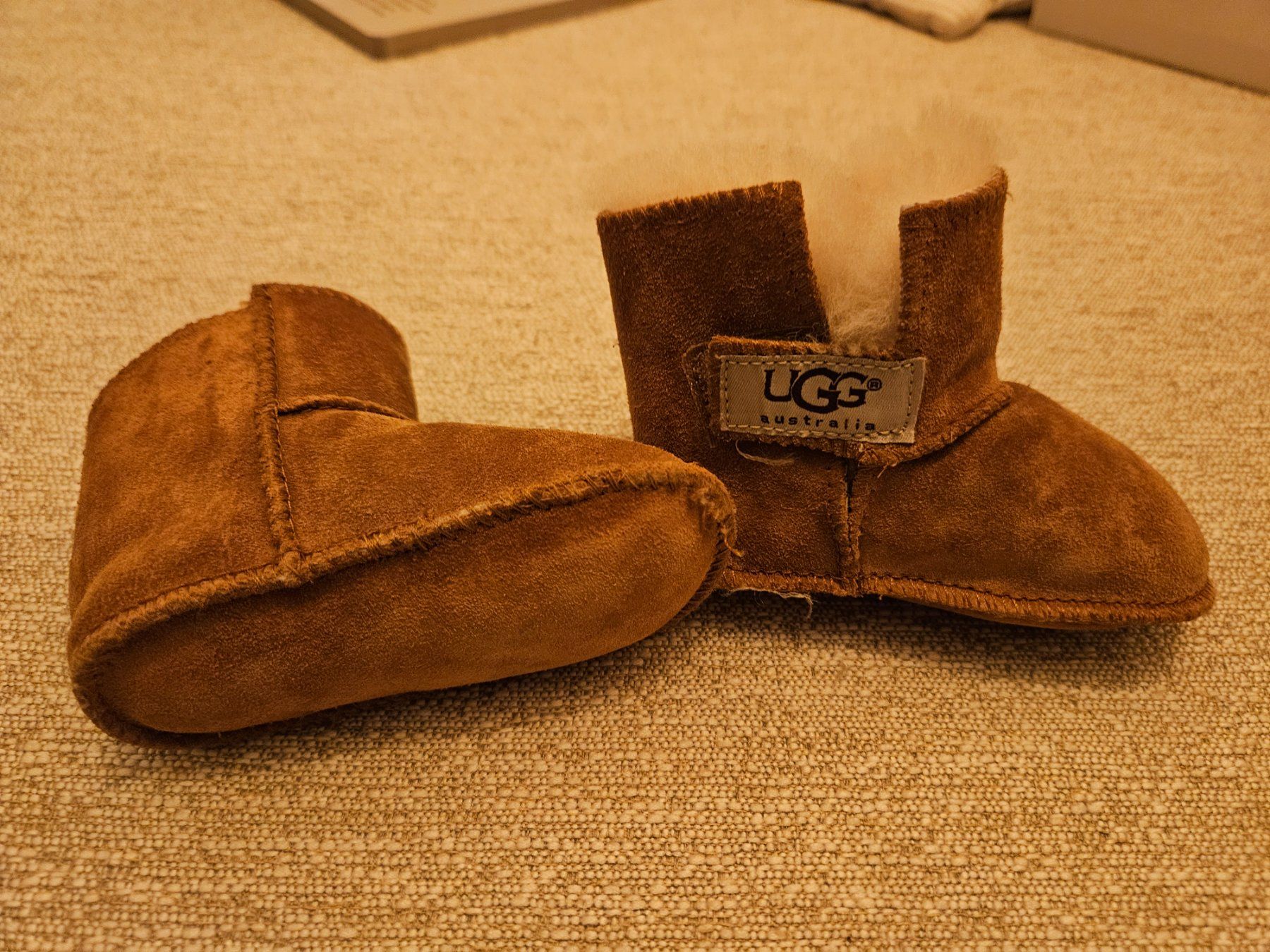 Ugg Scarpe per ragazzi: UGG Kinder-Schuhe – Usato da Cham venduto da gr80 2
