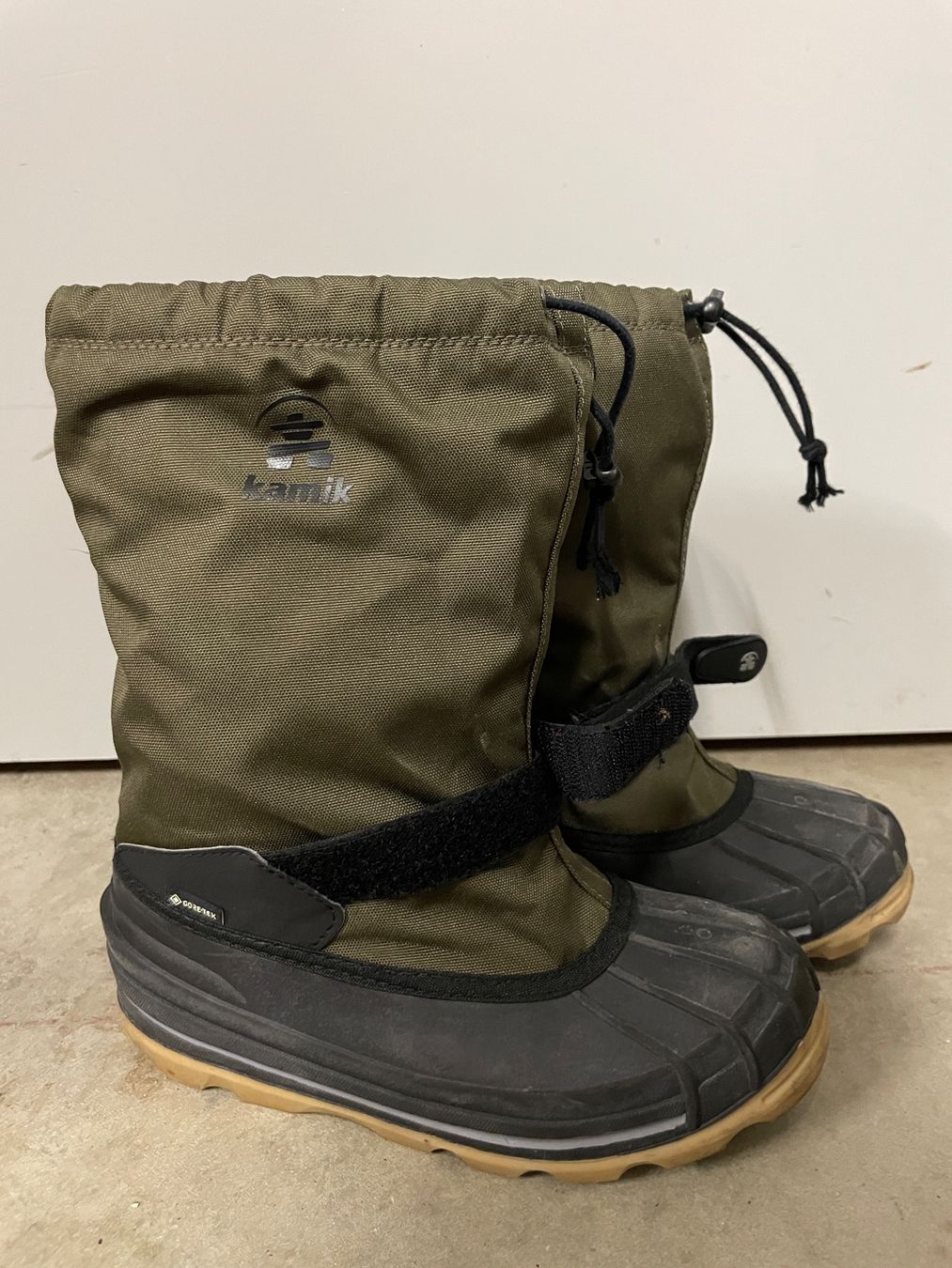 Kamik Scarpe per ragazzi: Kamik Winterstiefel Gr. 37 – Usato da Winterthur venduto da July03