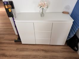 Sideboard weiss mit 2 Türen und 3 Schubladen