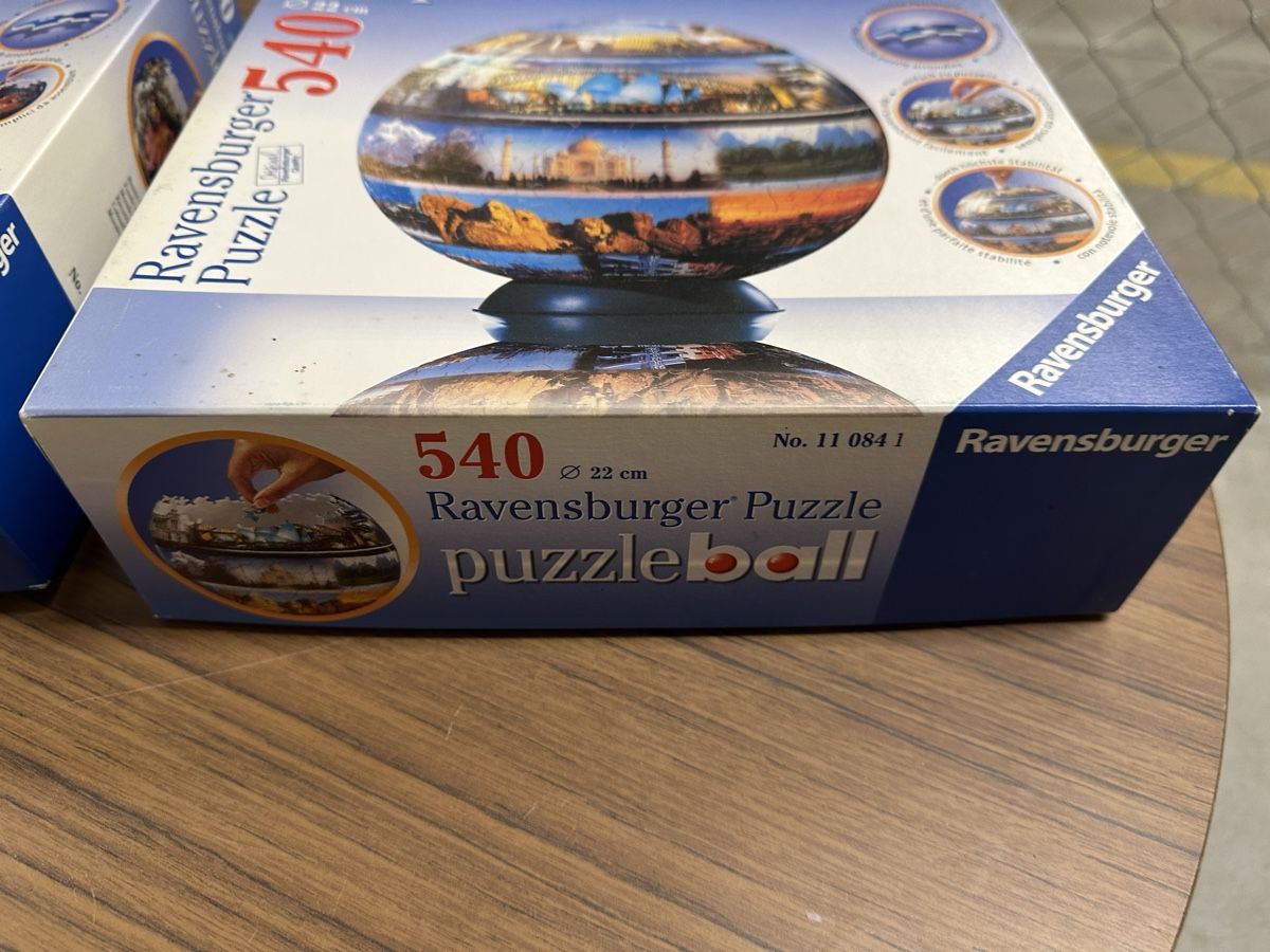 Ravensburger Puzzles: 2x Puzzle- Ball- Erdkugel Ravensburger – Gebraucht aus Bolligen von Astrophysiker06 2