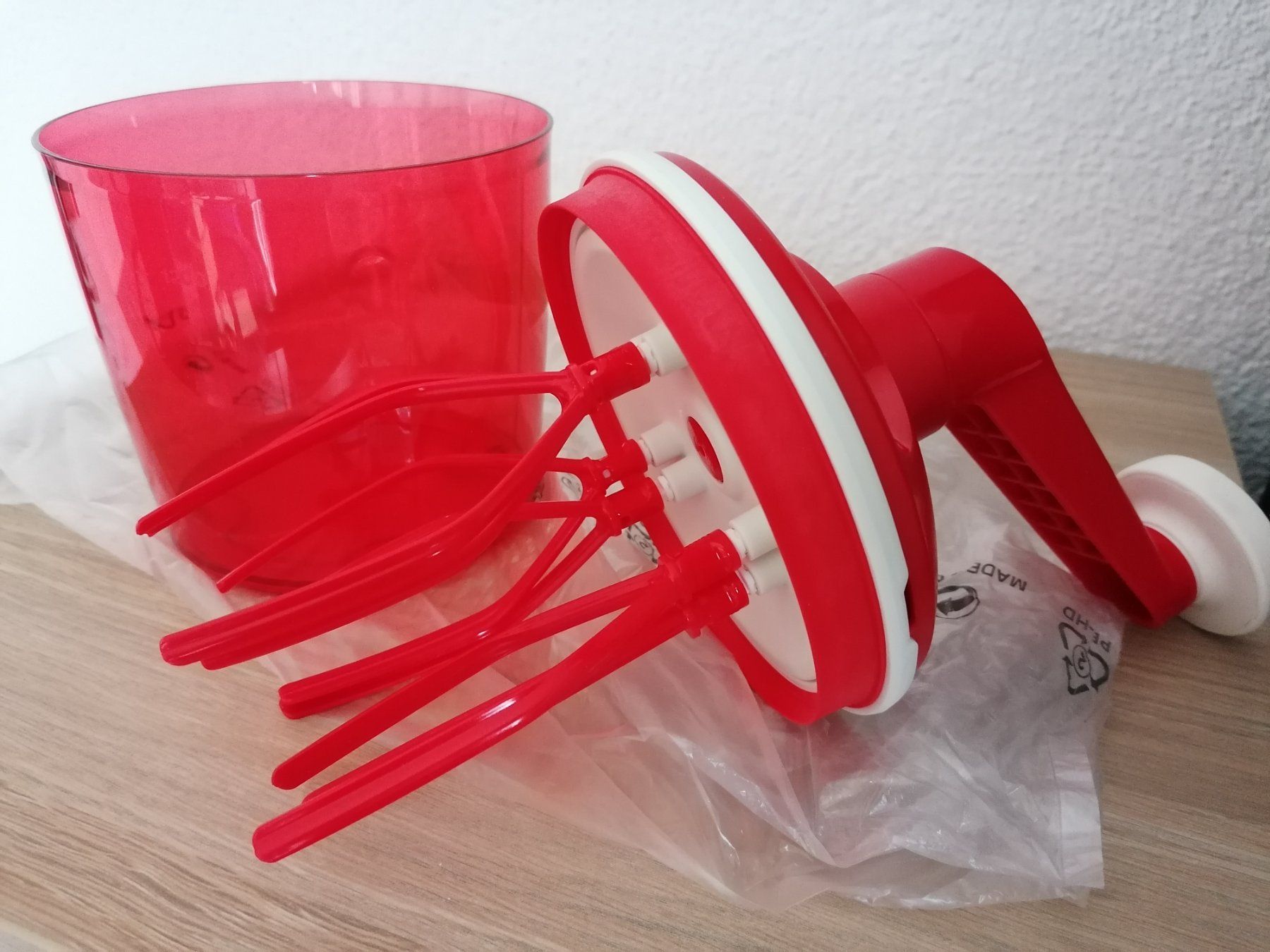 Tupperware Elettrodomestici da cucina: Original Tupperware Speedy Chef – Nuovo e nell'imballaggio originale da Emmen venduto da Tigerlady 1