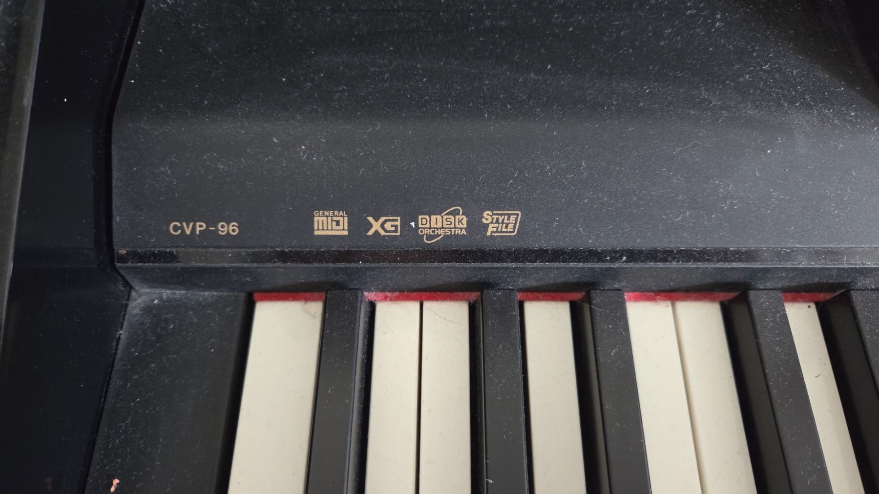 Yamaha Clavinova CLP-121 Digital Piano (Défectueux) à Schaffhausen 