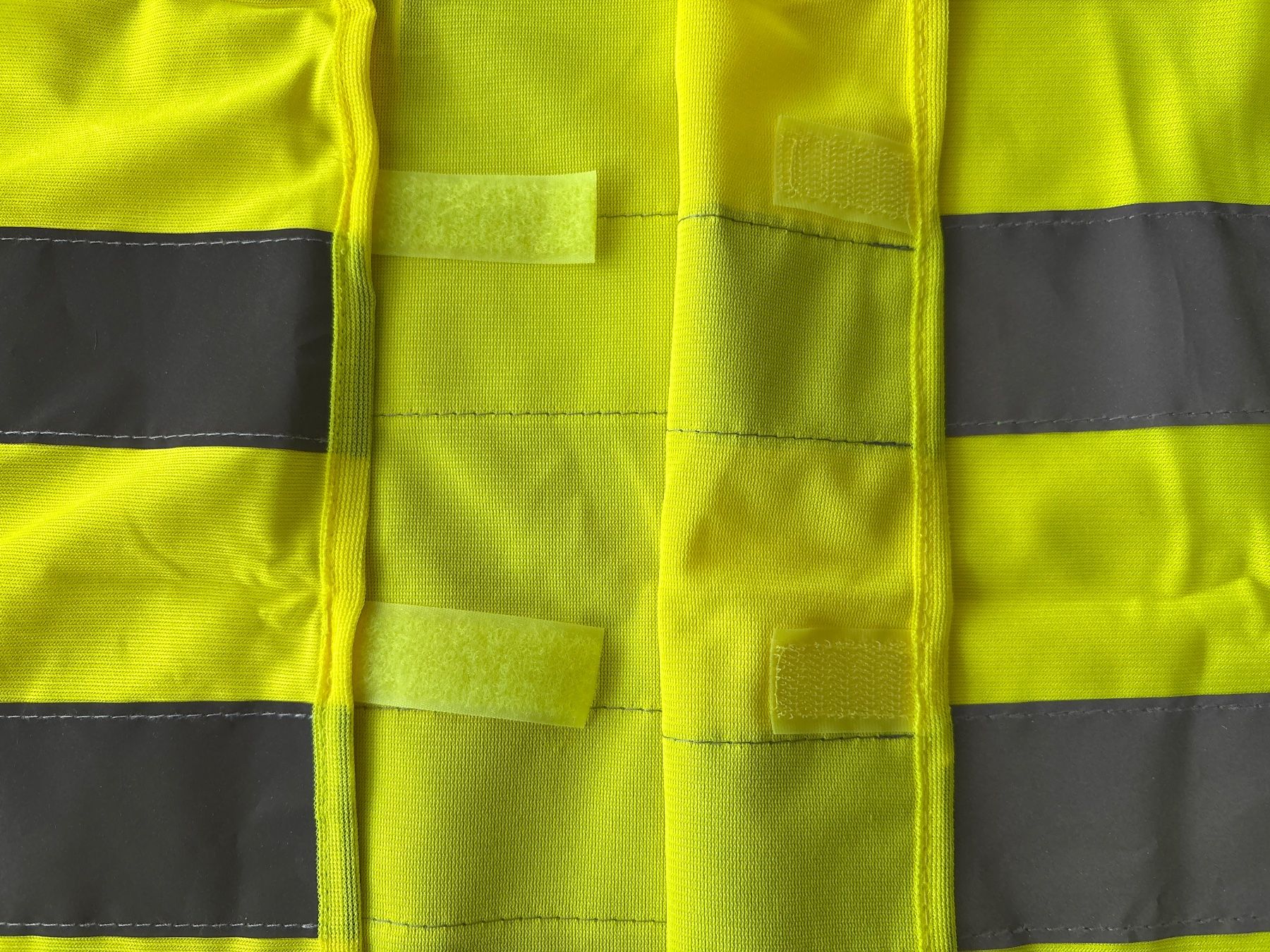 Gilets: Sicherheits/-Leuchtweste/-Gillet Neongelb – D'occasion à Hünenberg par Betsch1 2