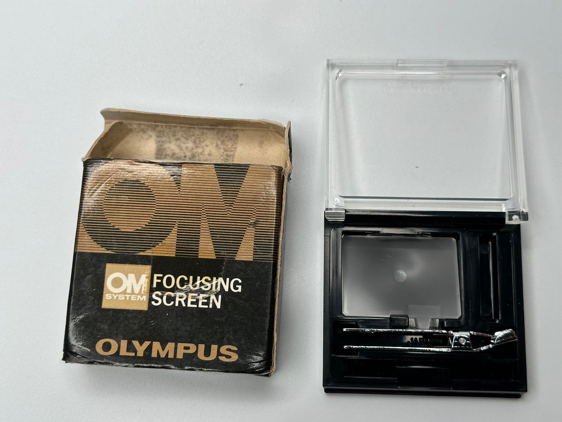 Olympus Kamera: Olympus OM Focusing Screen Einstellscheibe 1 / 1-1 – Gebraucht aus zuchwil von solotin74