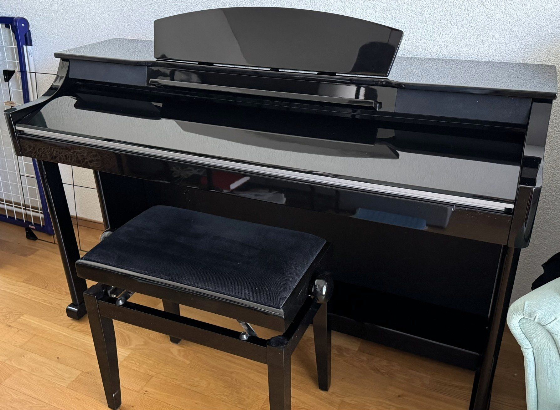 Thomann Strumenti musicali: Thomann DP50 Digital Piano mit Hocker. Einsteiger E-Piano! – Usato da Ueken venduto da Louis658 2