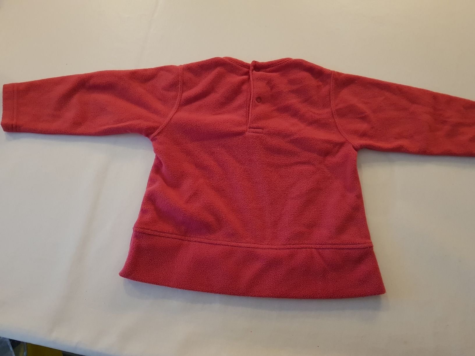 Pullover & Sweatshirts: sweat shirt – Gebraucht aus Hermance von Triplebizzo 2