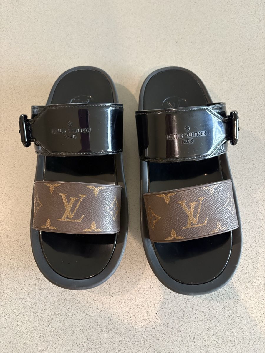 Louis Vuitton Scarpe da donna: Original Louis Vuitton Sunbath Flat Mule-Quittung vorhanden – Usato da Willerzell venduto da Laura0155 1