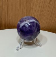 Sehr schöne Amethyst Kugel mit Ständer aus Madagaskar