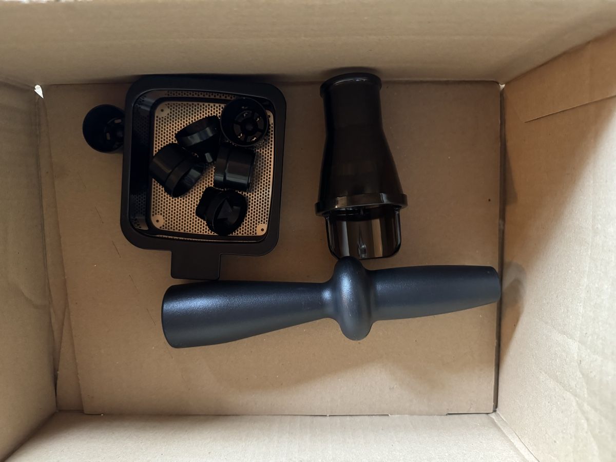 Appareils de cuisine: Omega Juicer J8 Entsafter – D'occasion à Trin Mulin par leea.c 3