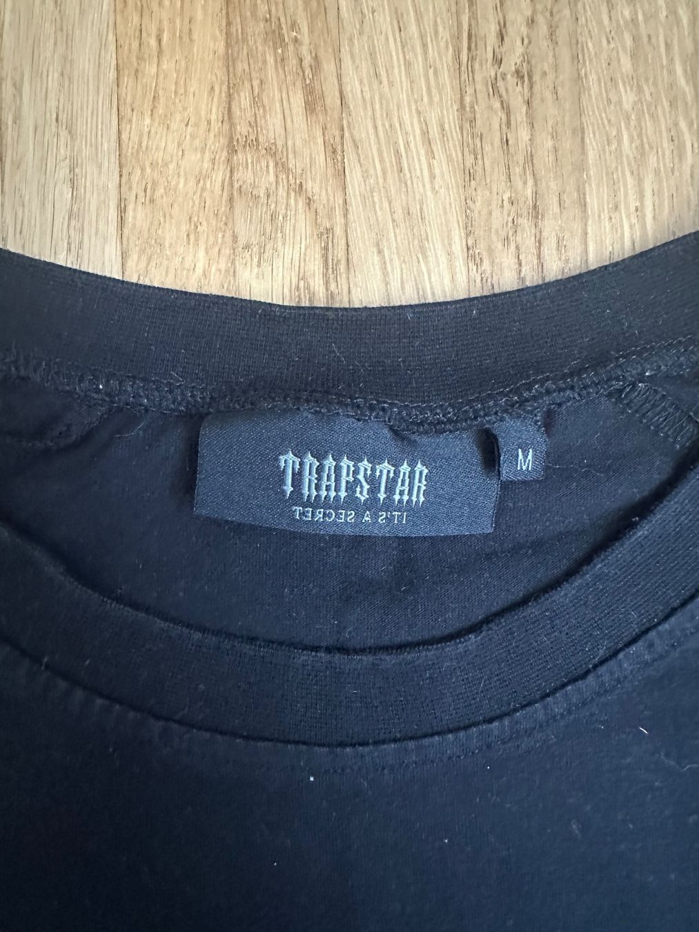 T-shirt: Trapstar Shirt – Usato da Niedergösgen venduto da Abrek9 1