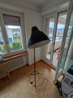 Stehlampe