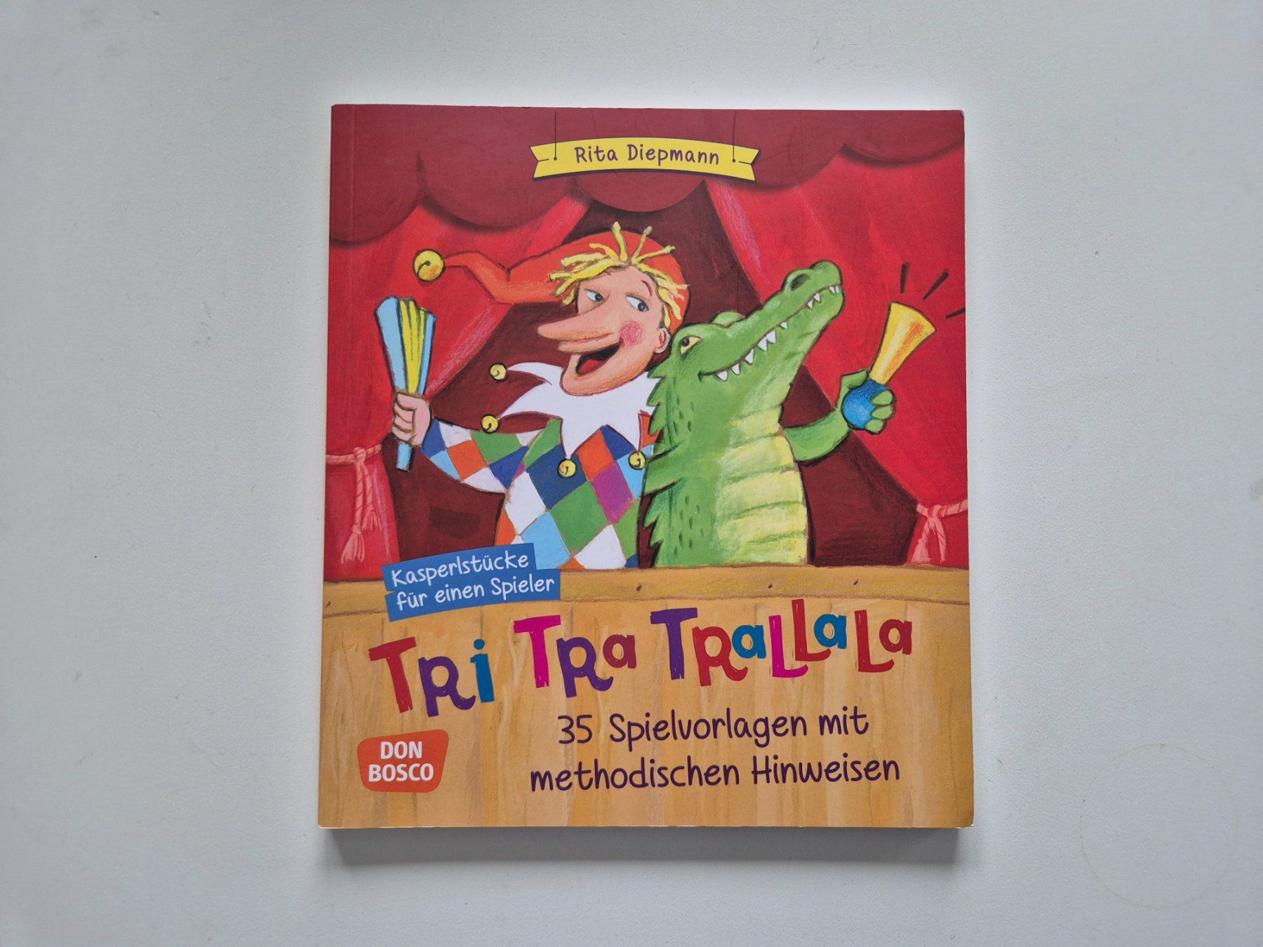 Bücher: Buch Kasperletheater: Tri Tra Trallala Kasperlestücke – Gebraucht aus Aarburg von i_c6r8