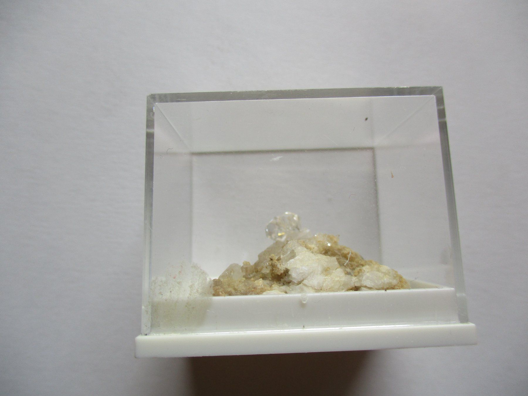 Minerali & Pietre curative: Quartz spectre Val D'Illiez – Usato da La Sarraz venduto da plu_v9cf 4