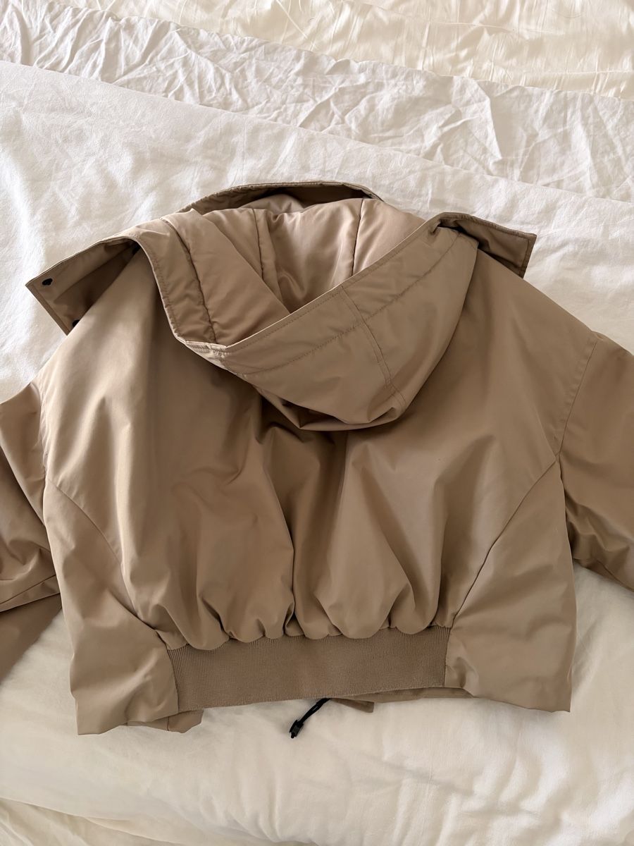 Zara Giacche: Zara cropped Winterjacke – Nuovo (secondo la descrizione) da Winterthur venduto da emi_cgg7 5