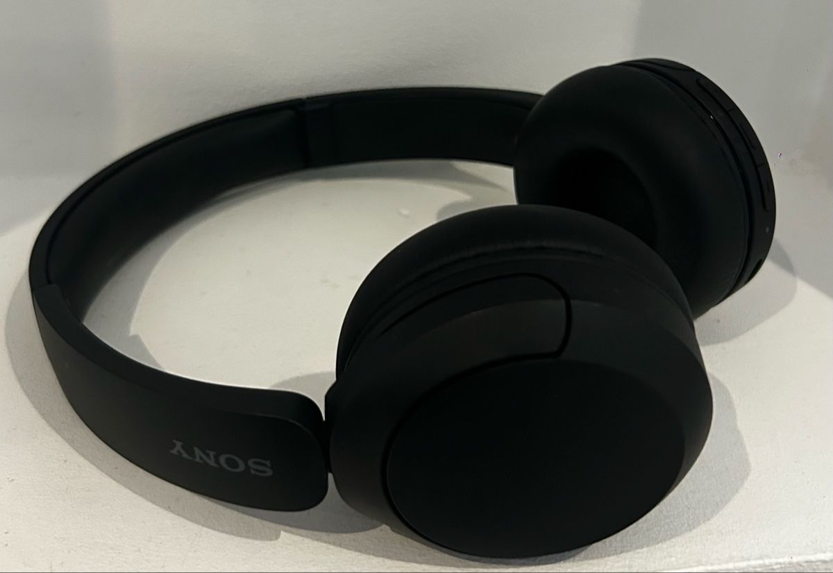 Sony Cuffie: Sony WH-CH520 Bluetooth Kopfhörer – Usato da Ebmatingen venduto da Christopher123 2