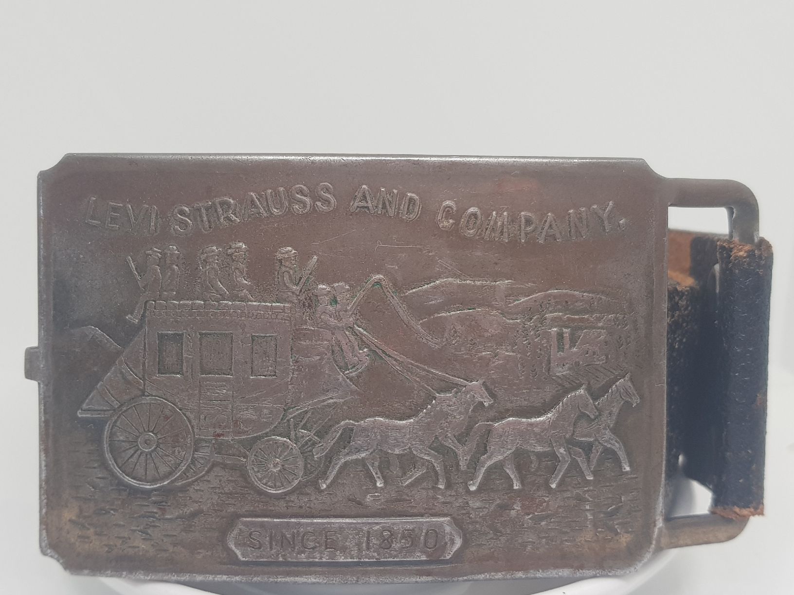 Levi's Fibbie per cinture: Levi's Gürtel mit Vintage Schnalle – Usato da Rupperswil venduto da Annet.Dann888