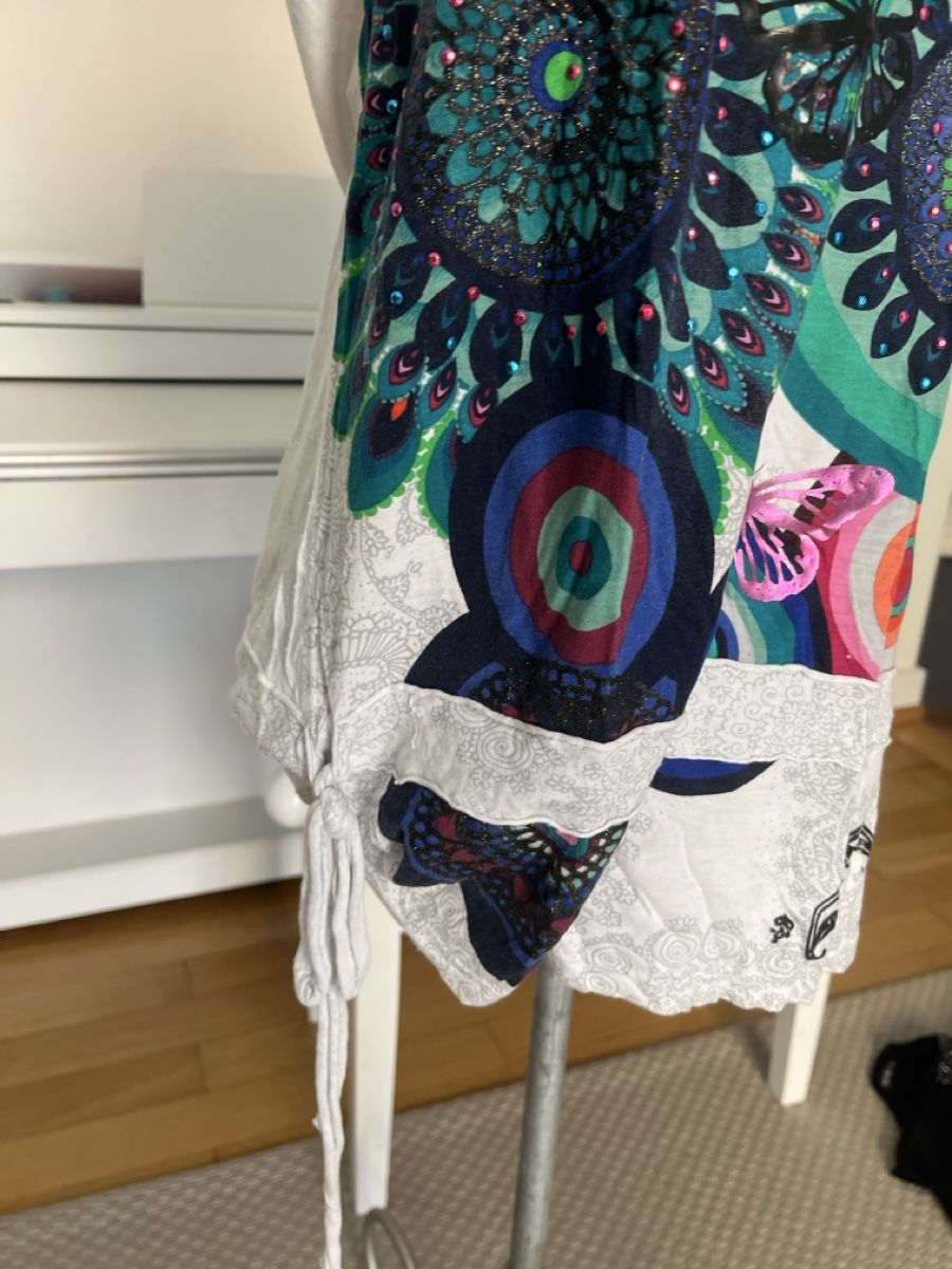 Desigual T-shirt: Desigual Shirt, S – Usato da Solothurn venduto da Bobesch08 1