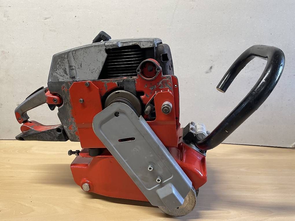 Tutte le macchine: Farros Biber mit Jonsereds Motor – Usato da Ennenda venduto da Geraetekeller01 1