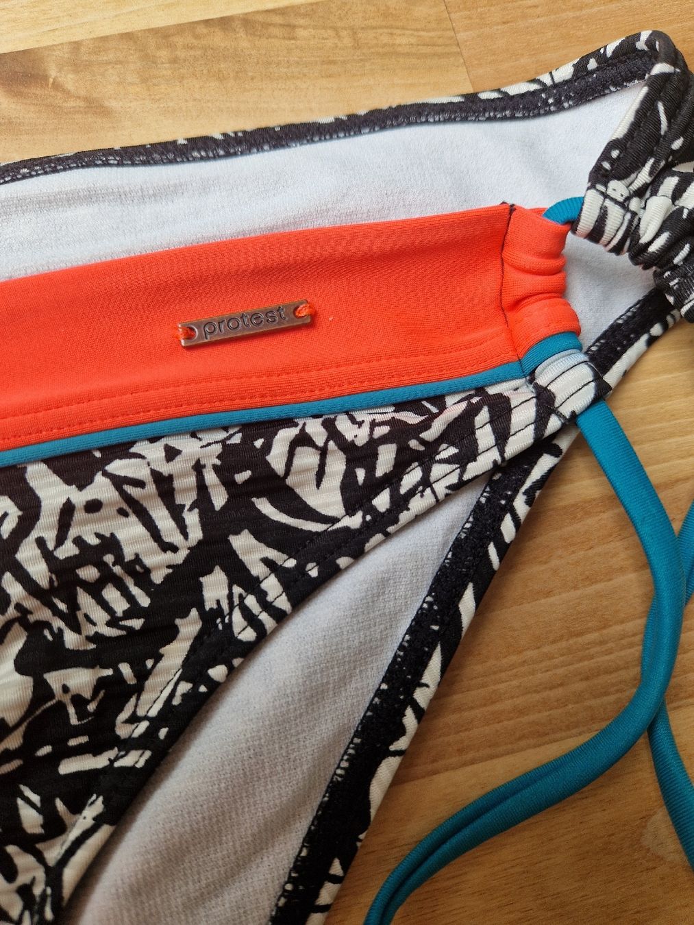 Protest Maillots de bain & Bikinis: Protest Bikini-Set Gr. 38 – D'occasion à Lyss par katelisa 6