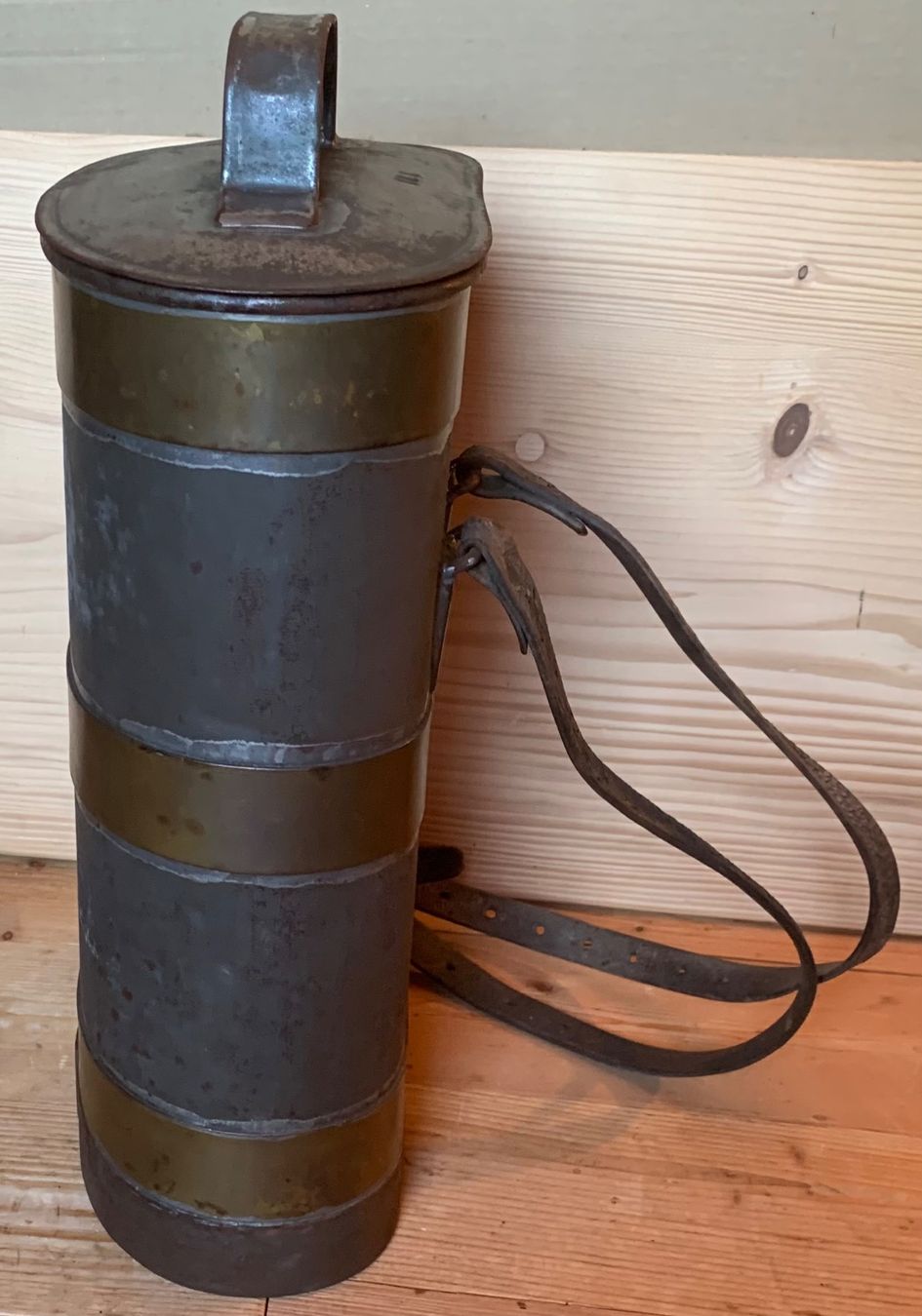 Sacs à dos: Alte Tause mit 12 Liter Inhalt – D'occasion à Goldingen par Bergler012 1