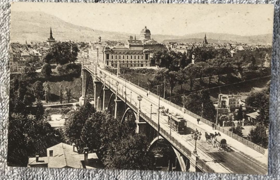 Ansichtskarten: Ansichtskarte BERN KORNHAUSBRÜCKE mit Tram und Kutsche – Gebraucht aus Aadorf von Greg19