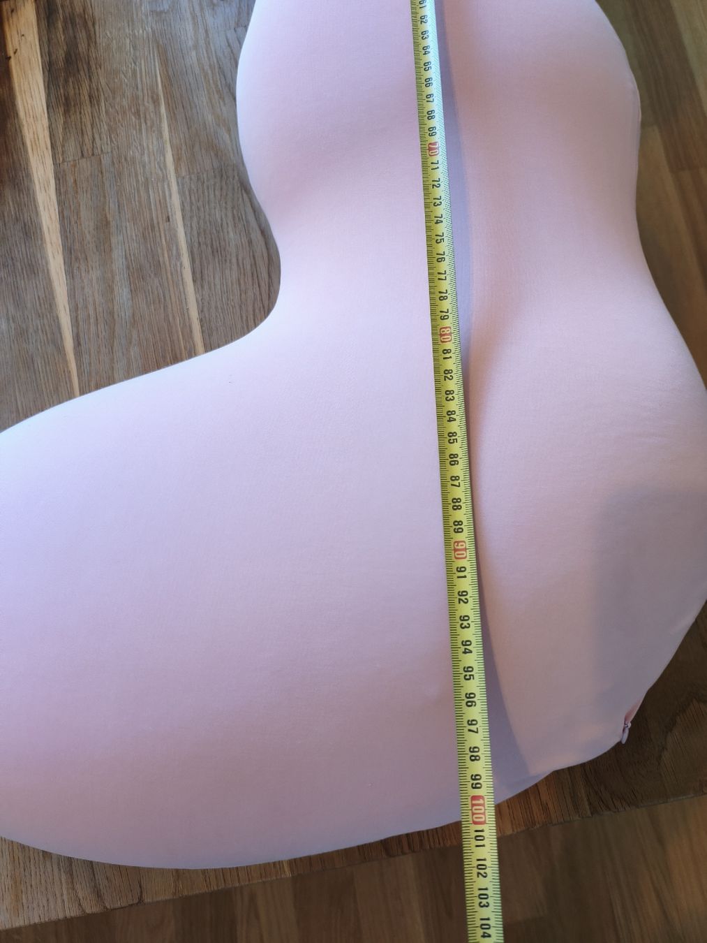 Cuscini: Pillow light pink approximately 103cm long good condition – Nuovo (secondo la descrizione) da Zürich venduto da yul_7ccq 1