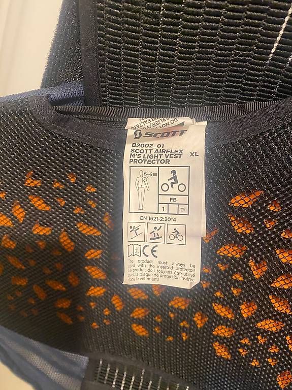Protezioni & Imbottiture: scott airflow paraschiena xl uomo – Nuovo (secondo la descrizione) da locarno venduto da imu_k8bw 4