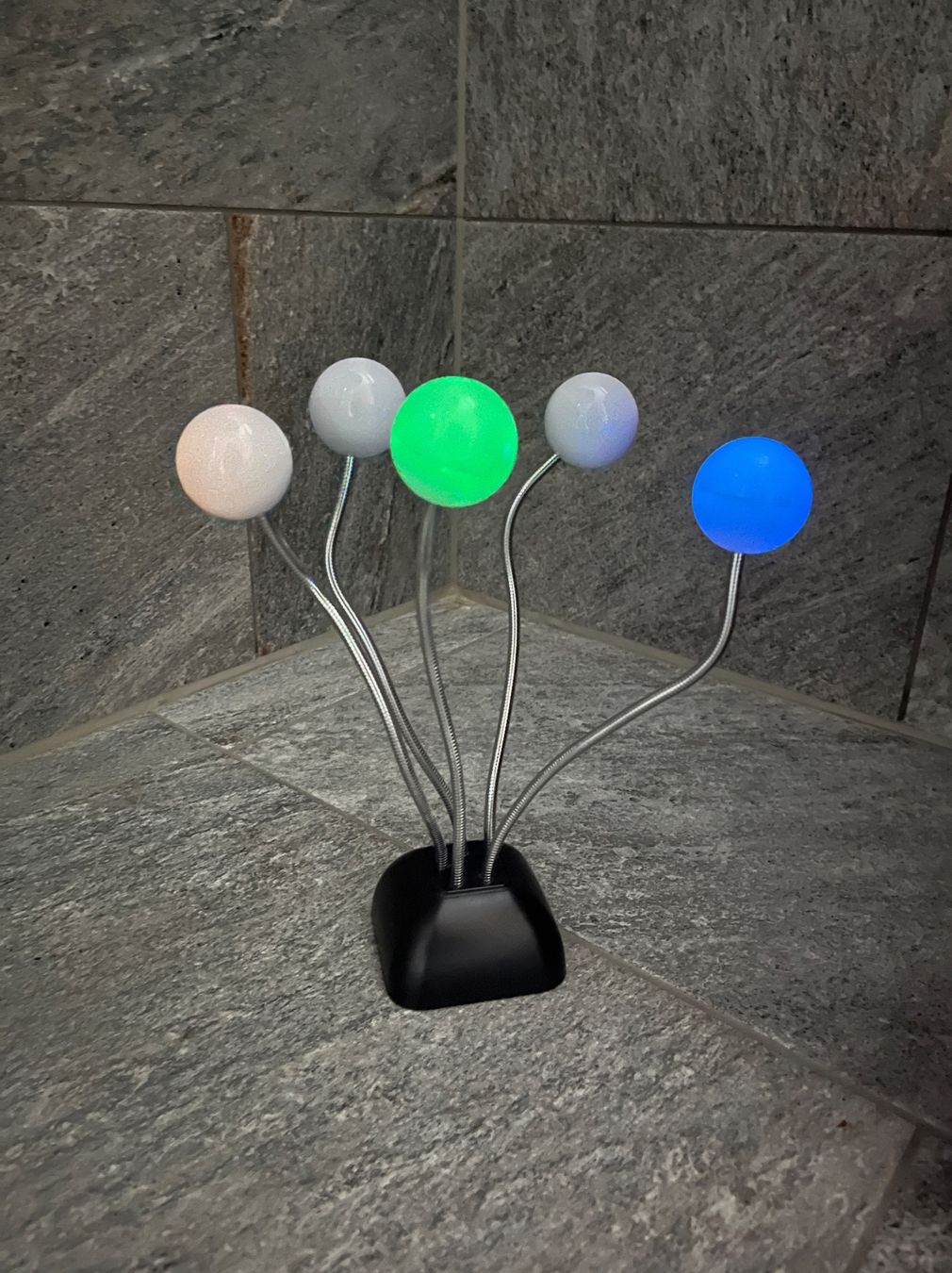 Lampade: Sound-Sensor Party Light – Usato da Häggenschwil venduto da Svge