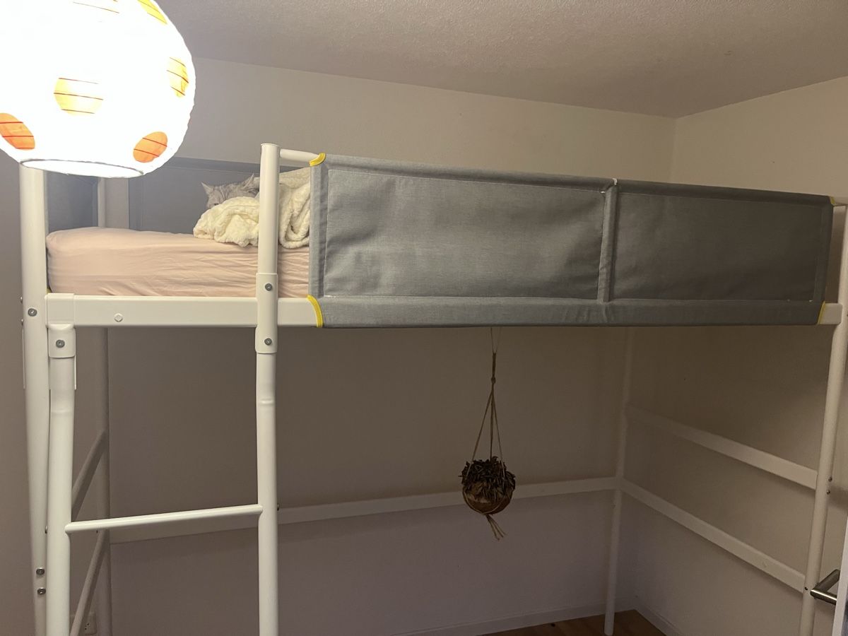 Ikea Letti: Hochbett inc. matratze – Usato da Altendorf venduto da mat_w5yq 1