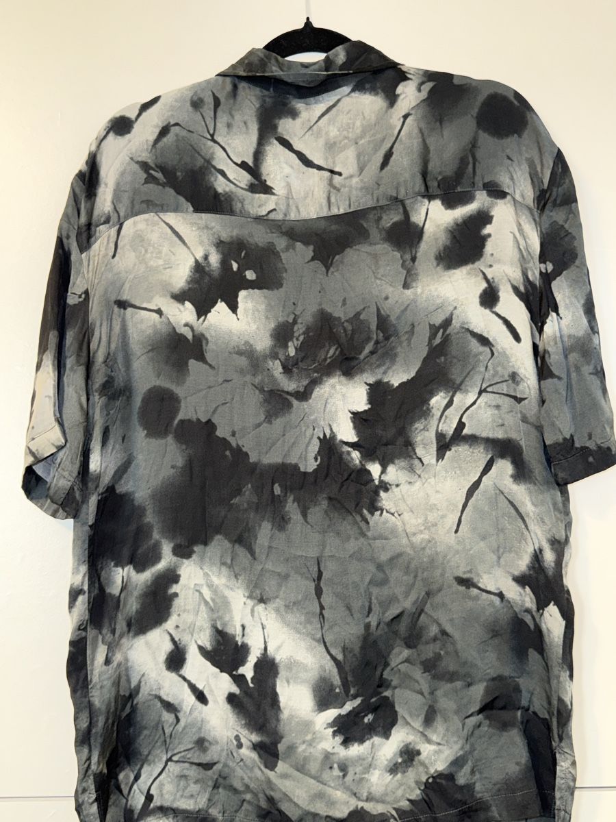 Zara Camicie: ZARA HEMD MIT ABSTRAKTEM MUSTER – Usato da Schlieren venduto da kle_dis 2