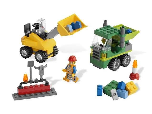 Lego Kit di costruzioni: LEGO 5930 Classic Mini-Autos – Usato da Vernier venduto da Kruemelchen_21