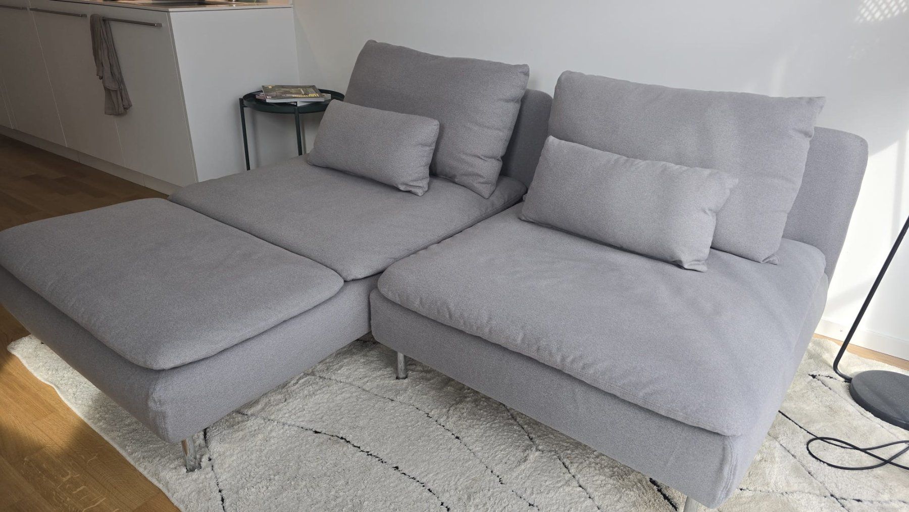 Ikea Divani: SÖDERHAMN, 2er-Sofa mit Récamiere, Tonerud grau – Usato da Zürich venduto da kil_fb7g 2