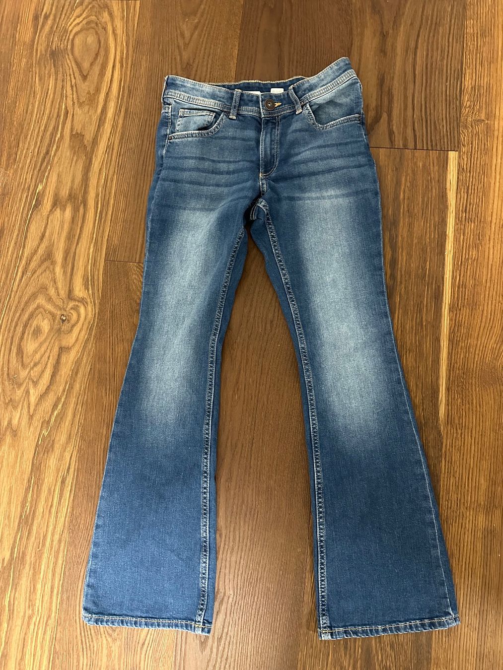 H&M Pantaloni: Jeans Bootcut Grösse 158 – Usato da Brunnen venduto da annitime