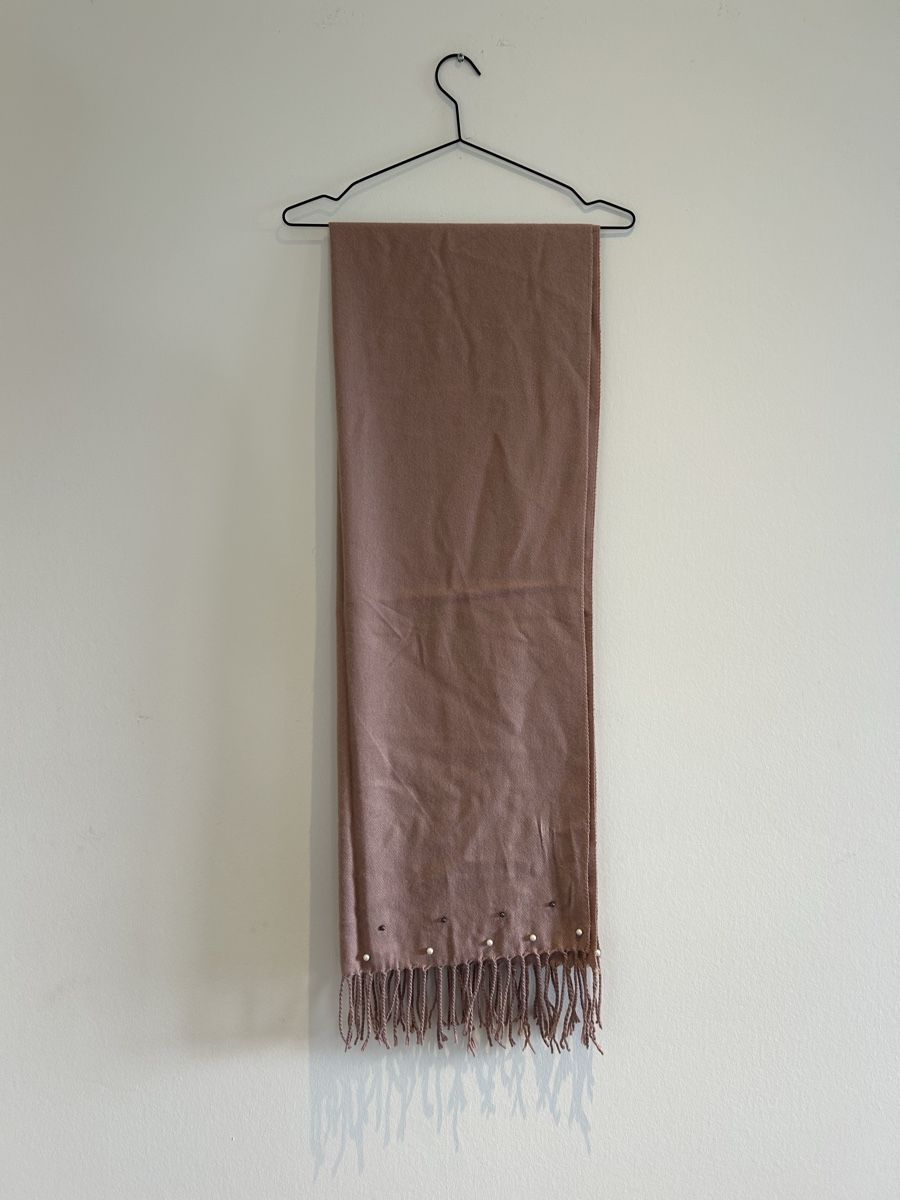 Foulard & Sciarpe: Frühlings-Schal mit Perlen – Nuovo (secondo la descrizione) da Aeugst am Albis venduto da schatzkistee 3