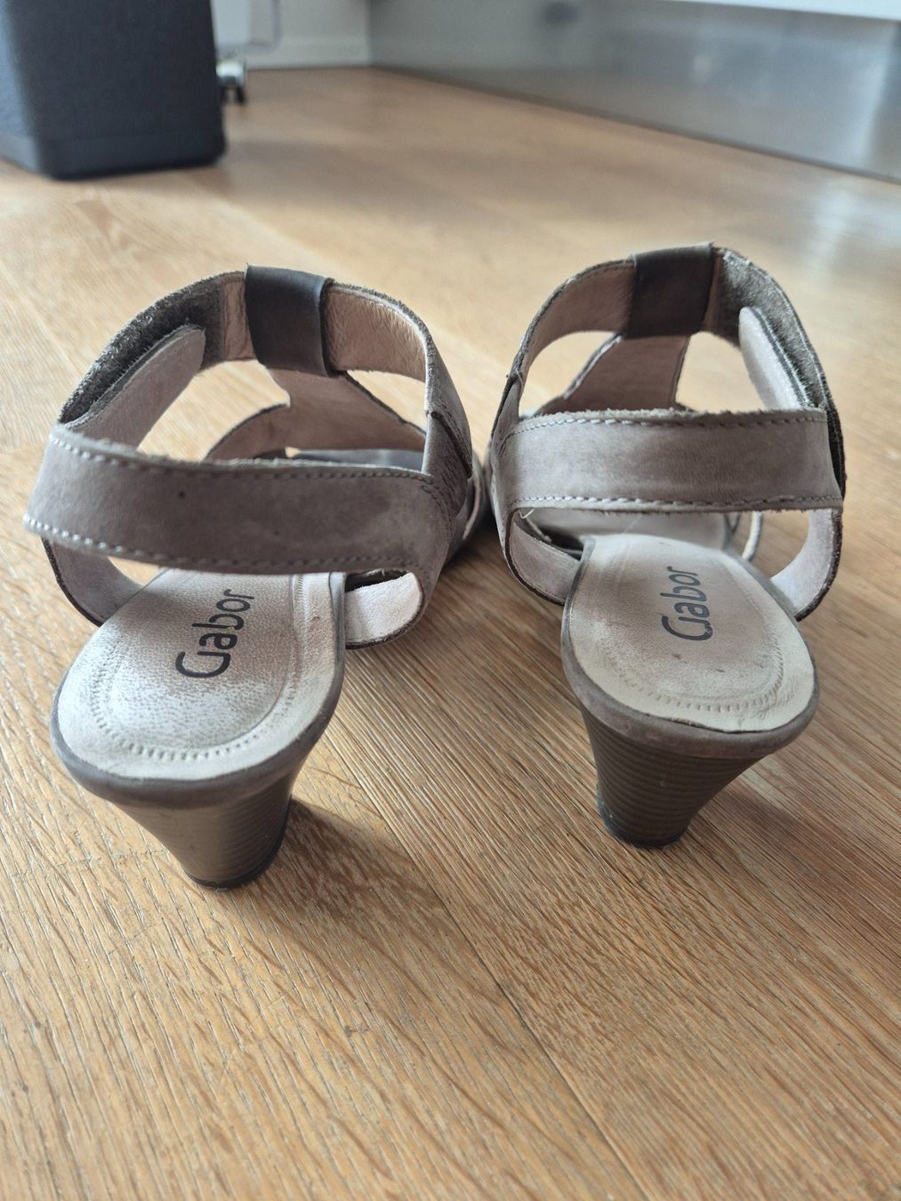Gabor Scarpe da donna: Gabor Sandalen Grösse 38 mit Schmucksteinen – Usato da Buchs ZH venduto da peti0713 1