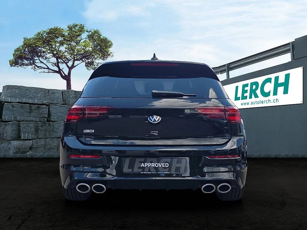 VW Automobili: VW Golf VIII 2.0 TSI R DSG 4motion – Usato da Langenthal venduto da Goergens10 4