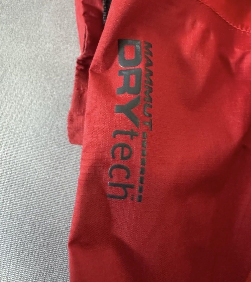 Mammut Giacche: Veste Mammut Drytech rouge taille M  – Usato da Lutry venduto da Ronaldf 6