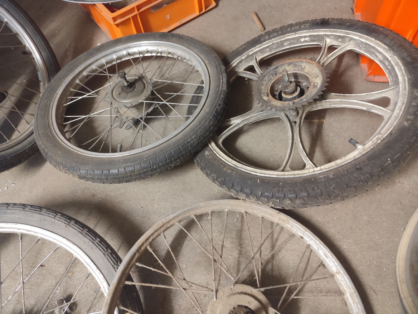 Mofa-Ersatzteile: Mofa/Töffli/Velo Räder – Defekt aus Wil SG von yvs_9mxj 4
