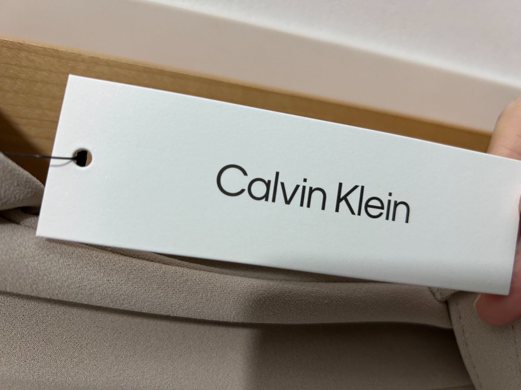 Calvin Klein Vestiti: Calvin Klein Kleid US8 EU40 – Nuovo e nell'imballaggio originale da Itingen venduto da bra_c7hw 2