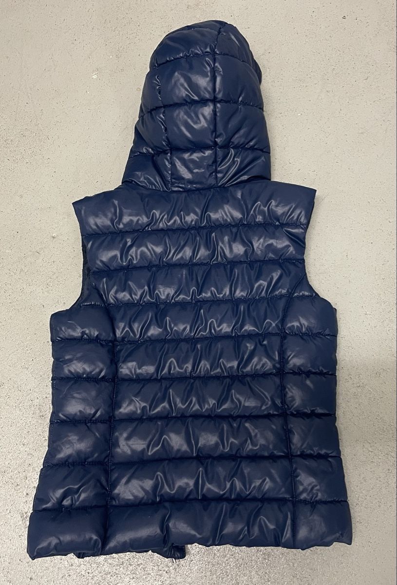 Benetton Altro abbigliamento per bambina: Steppveste Grösse 140-152 – Usato da Nussbaumen AG venduto da kisha28 2