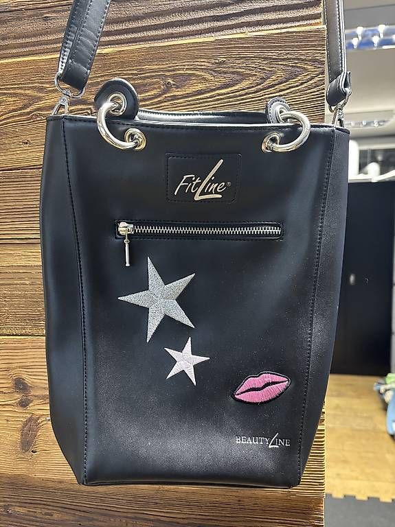 Sacs femmes: Handtasche Fitline – D'occasion à Unteriberg par wg52 1