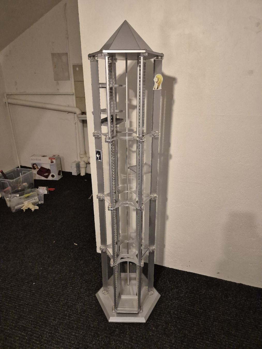 Racks & Cavalletti: Rotating Display Tower for 300 CDs – Usato da Yverdon-les-Bains venduto da Dormondm