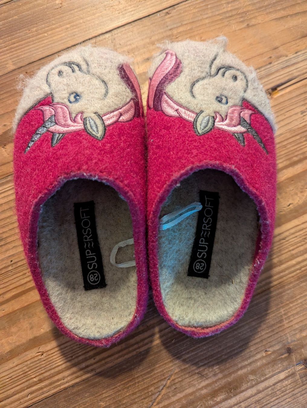 Schuhe für Mädchen: Hausschuhe Supersoft Grösse 28 – Gebraucht aus Wallisellen von Taurusit 1