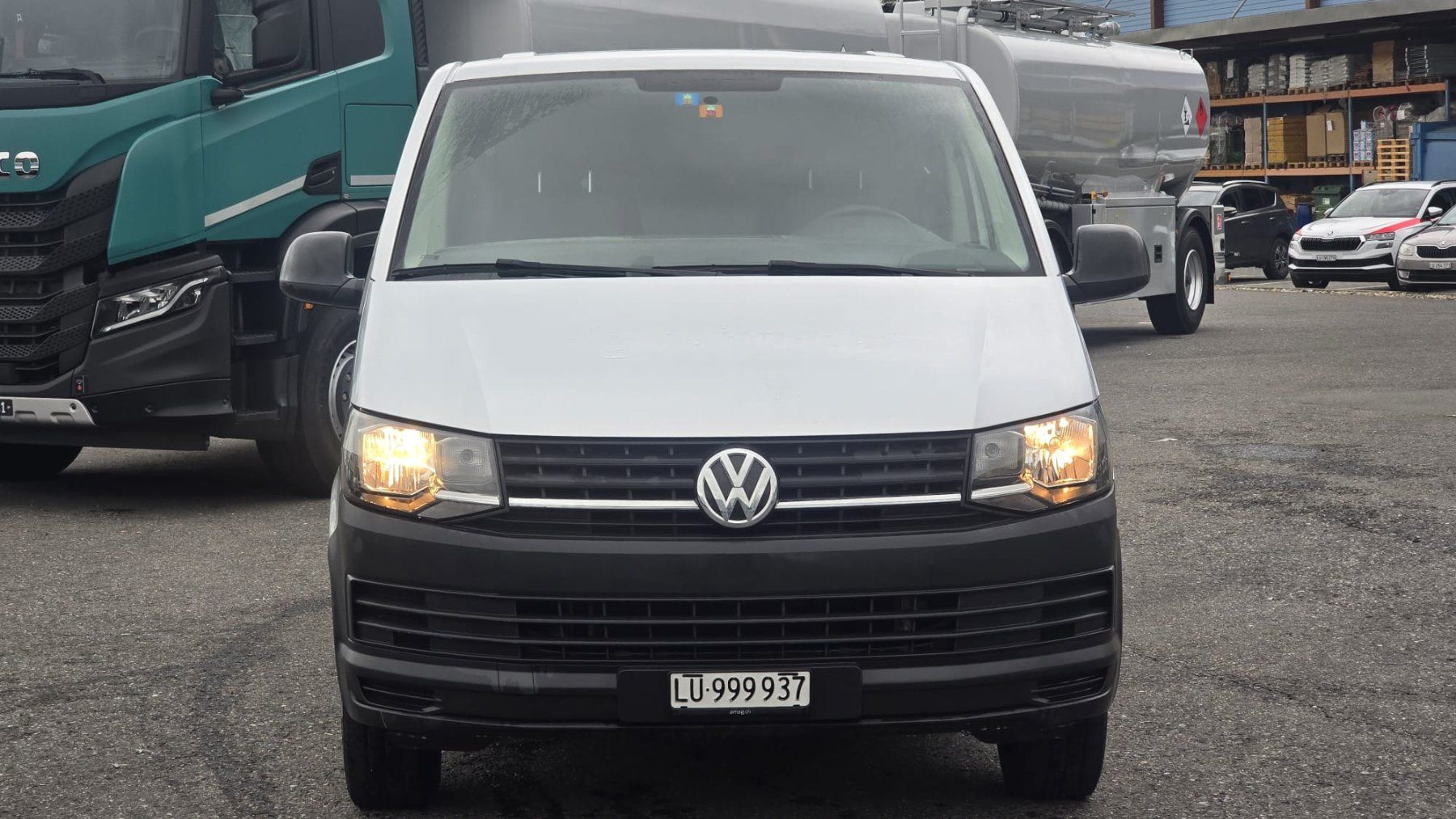 VW Veicoli commerciali: VW T6 Sortimoeinbau – Usato da Emmenbrücke venduto da meu_2j8p 1
