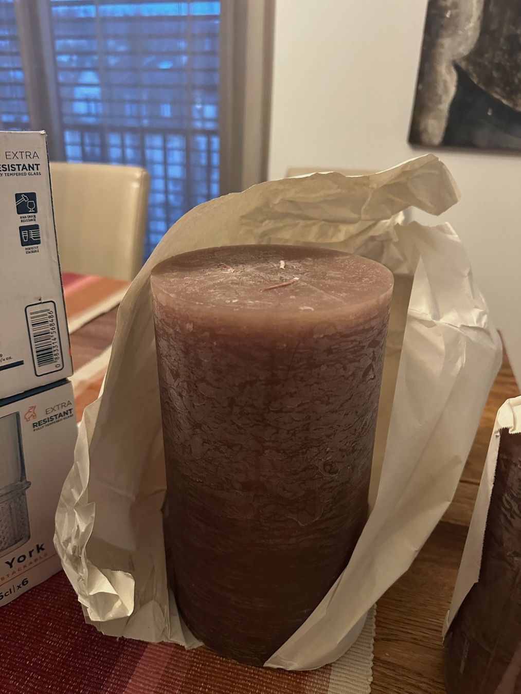Candele: Large Wide Rustic Pillar Candle (Brown) – Usato da Zürich venduto da ibizahot